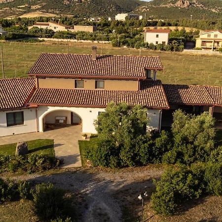 Agriturismo Sa Scalitta 卡尔博尼亚 外观 照片